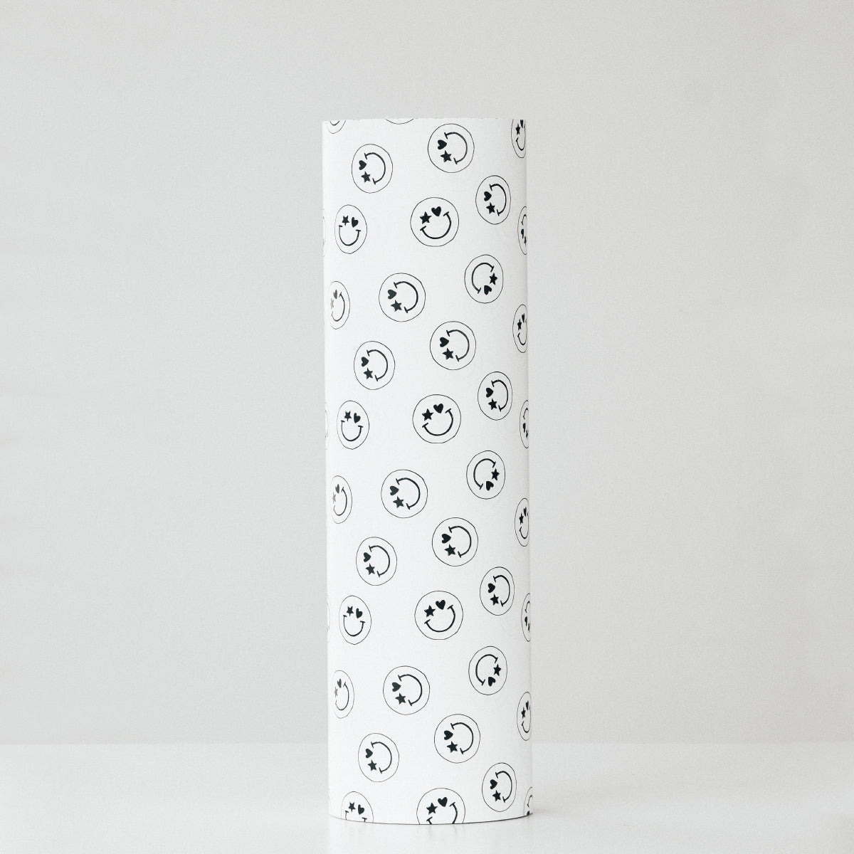 a good smile Geschenkpapier SMILEY weiß schwarz Rolle 50cm x 200m