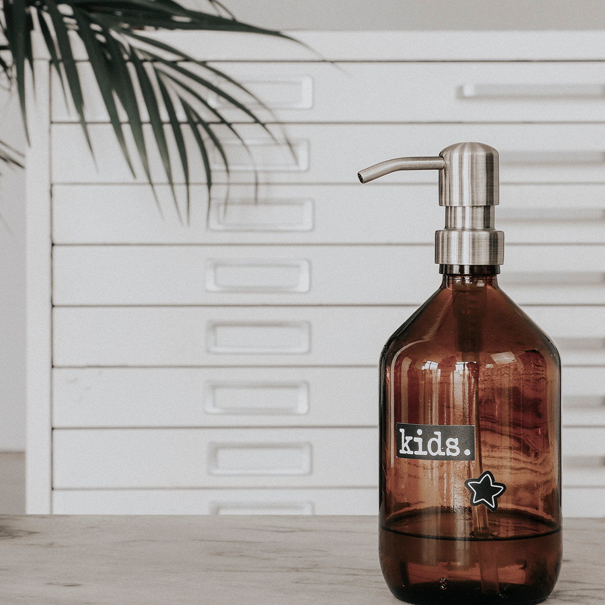 a good smile Seifenspender DIY Glas braun Edelstahlspender gold 500ml