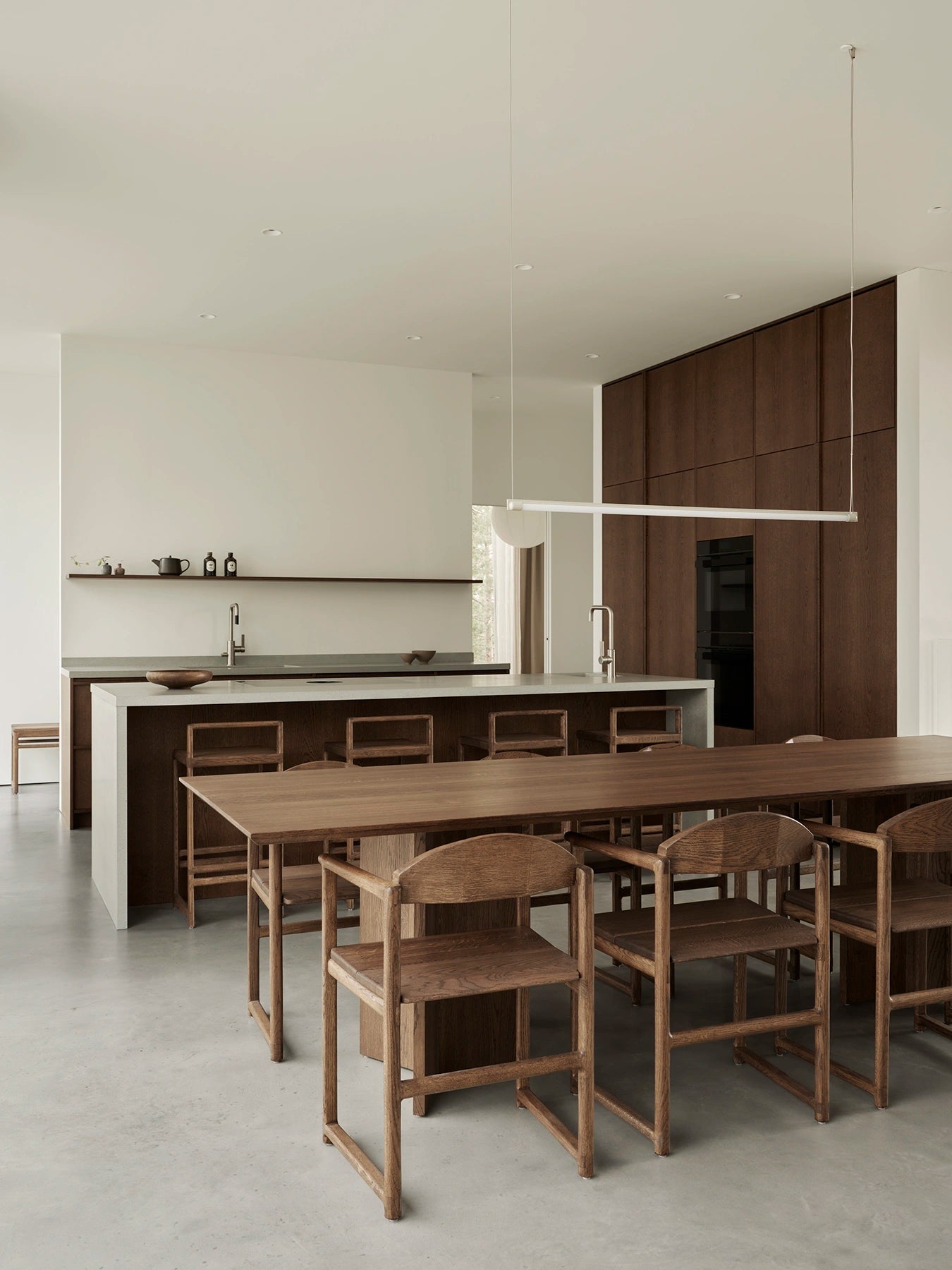 by Crea® Esstisch ANN Dunkle Eiche Massivholz