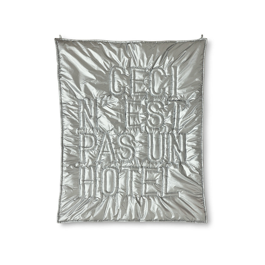 HKliving Bild WALL ART 'Ceci n'est pas un hôtel' silber | 100x120x5cm