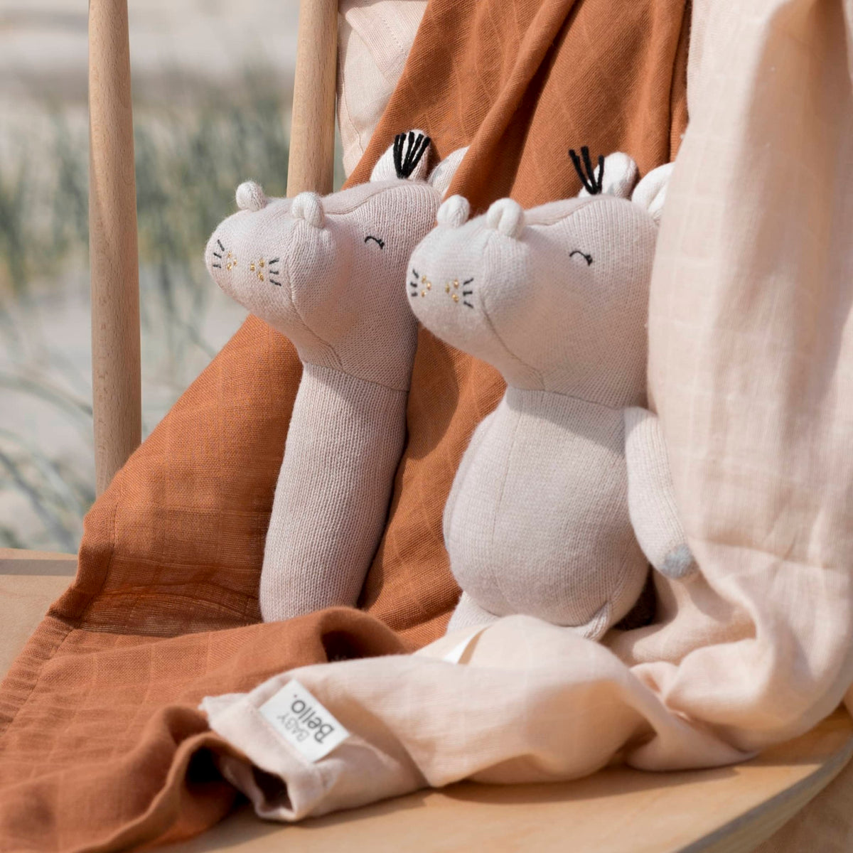 Baby Bello Rassel HOLLY THE HIPPO beige | 9x6x19cm - Sir Henrys