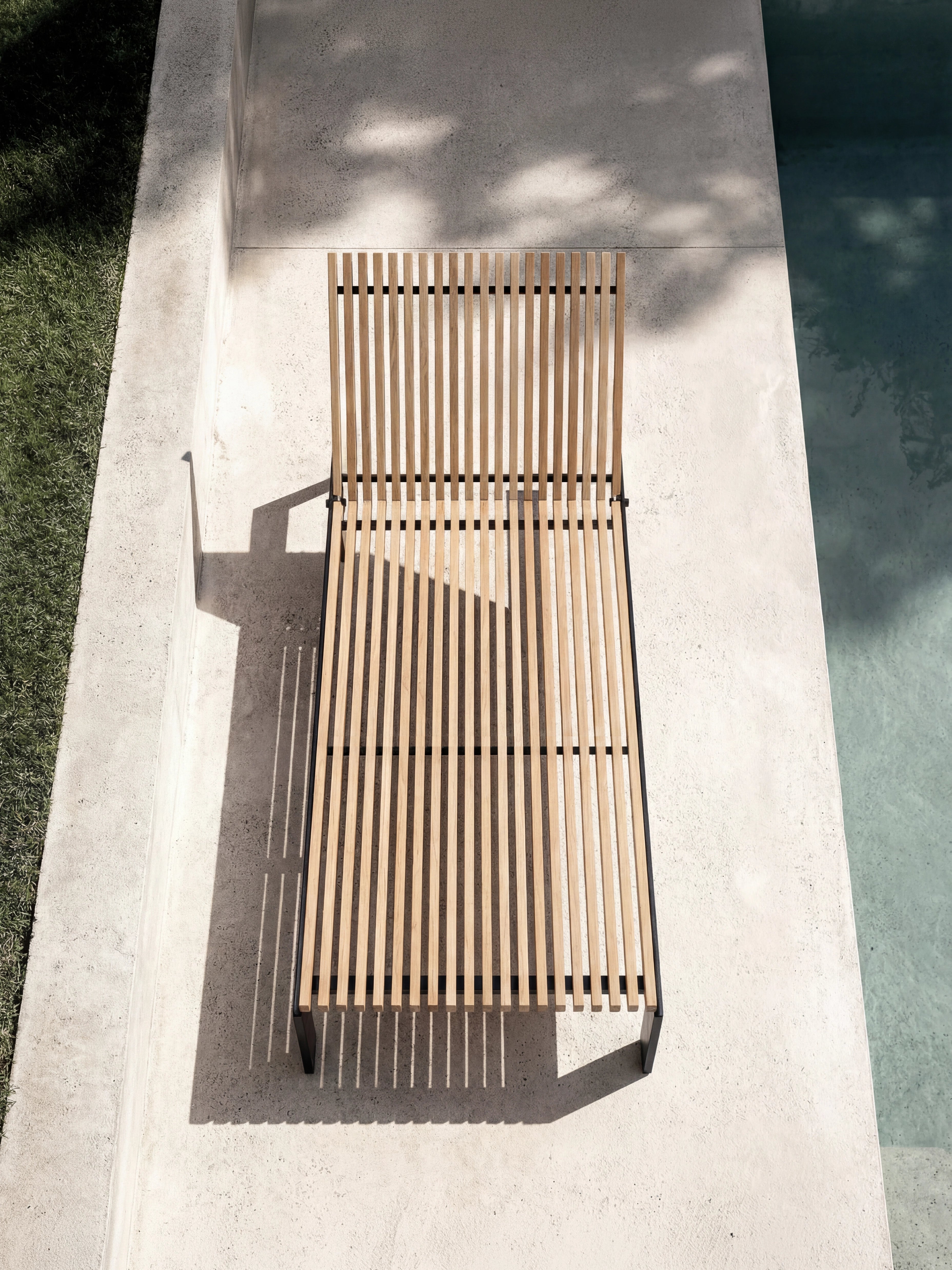 by Crea® Sonnenliege BAZO Schwarzes Gestell & Teak | 196 cm