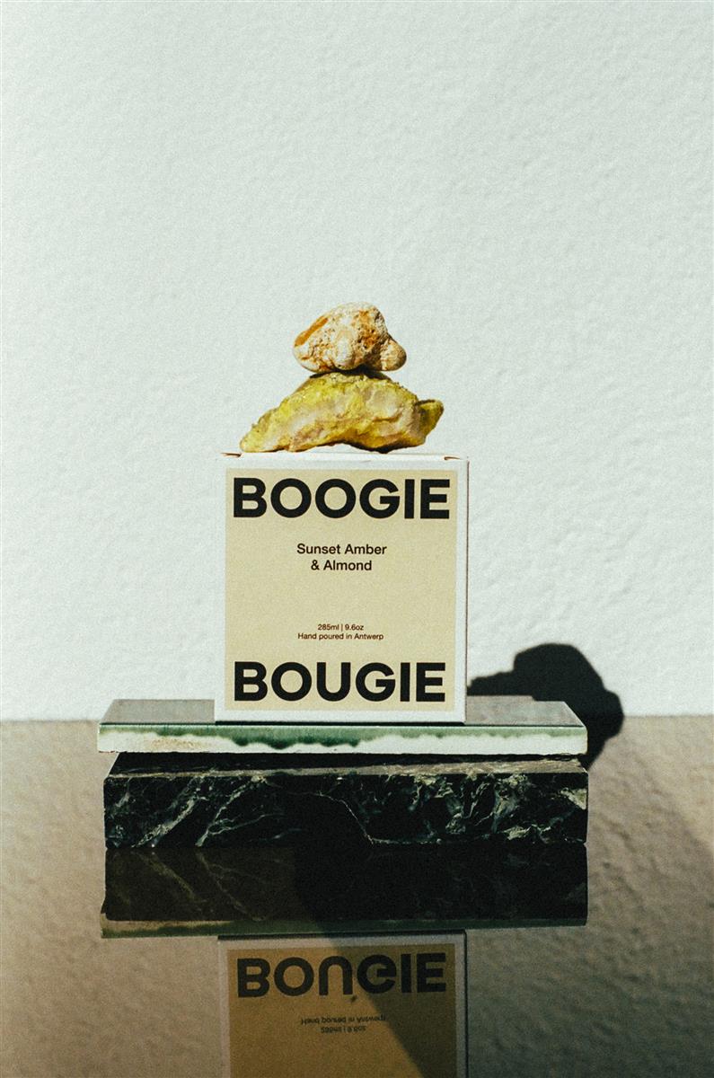Boogie Bougie Duftkerze SUNSET AMBER & ALMOND | Ø7,5x8cm 250g - Sir Henrys