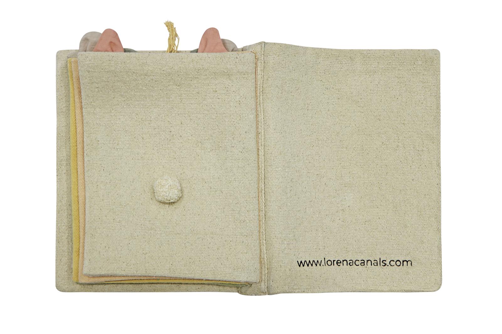 Lorena Canals Stoffbuch SENSORY BOOK ANIMALS | 22x28cm