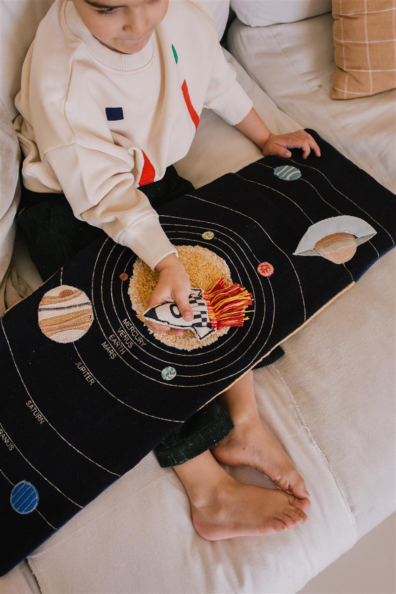 Lorena Canals Stoffbuch SENSORY BOOK SPACE | 22x28cm