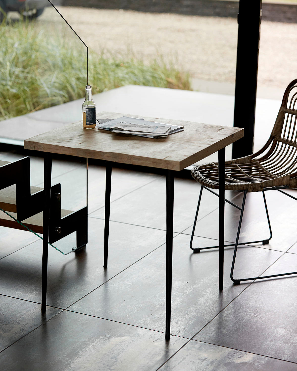 House Doctor Tisch SLATED Eisen natur