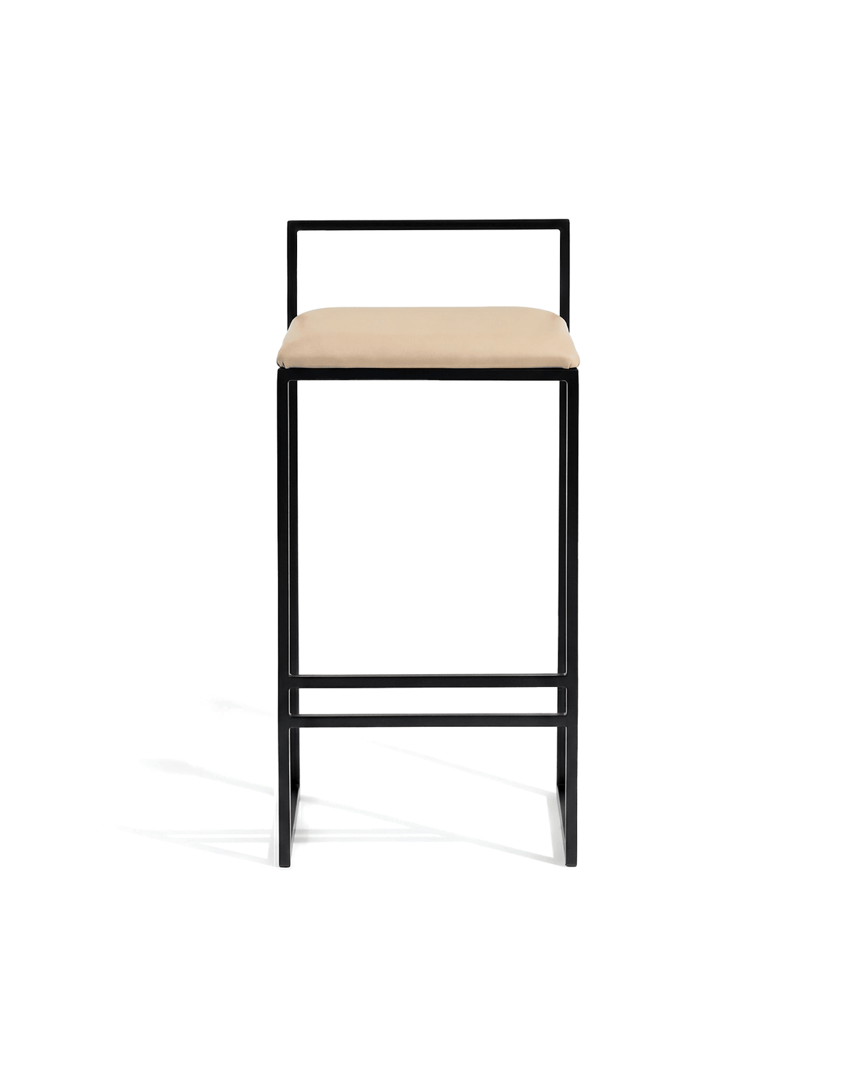 by Crea® Barhocker FREJA Schwarzer Rahmen Latte Lederkissen - Sir Henrys
