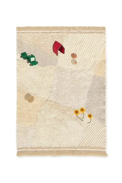 Lorena Canals waschbarer Spielteppich Bauernhof-Felder natur | 170x120cm