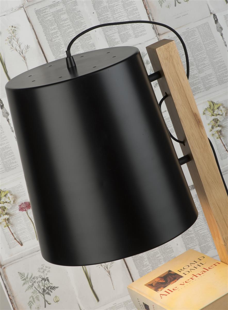 It's about RoMi Stehlampe CAMBRIDGE schwarz | 38x30x168cm