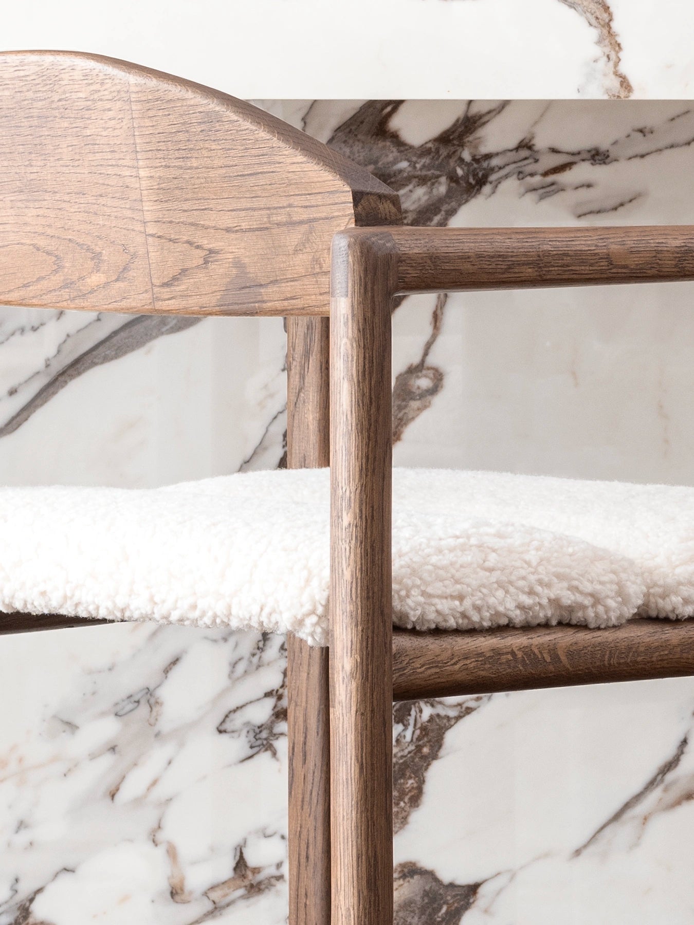 by Crea® Barhocker CARL Dunkle Eiche Bouclé Ivory