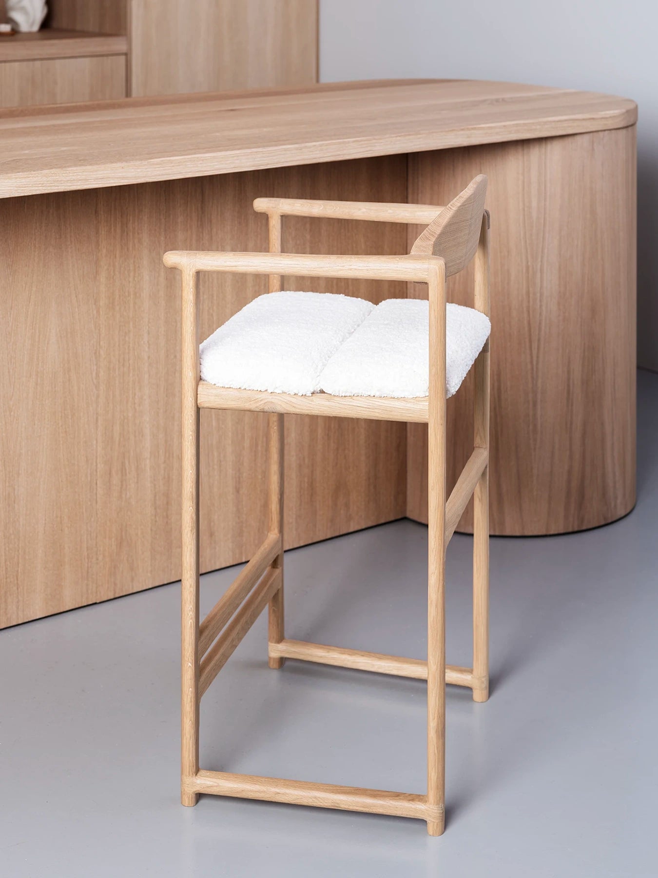 by Crea® Barhocker CARL Eiche Natur Bouclé Ivory