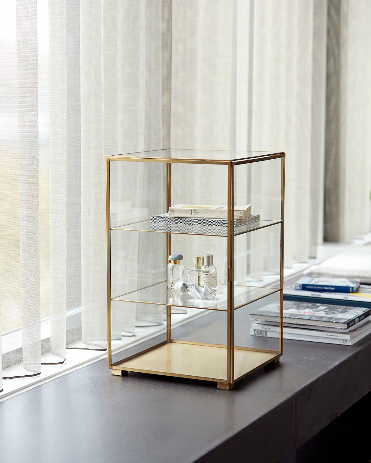 House Doctor Schrank GLASS messing | 35x56,5x35cm