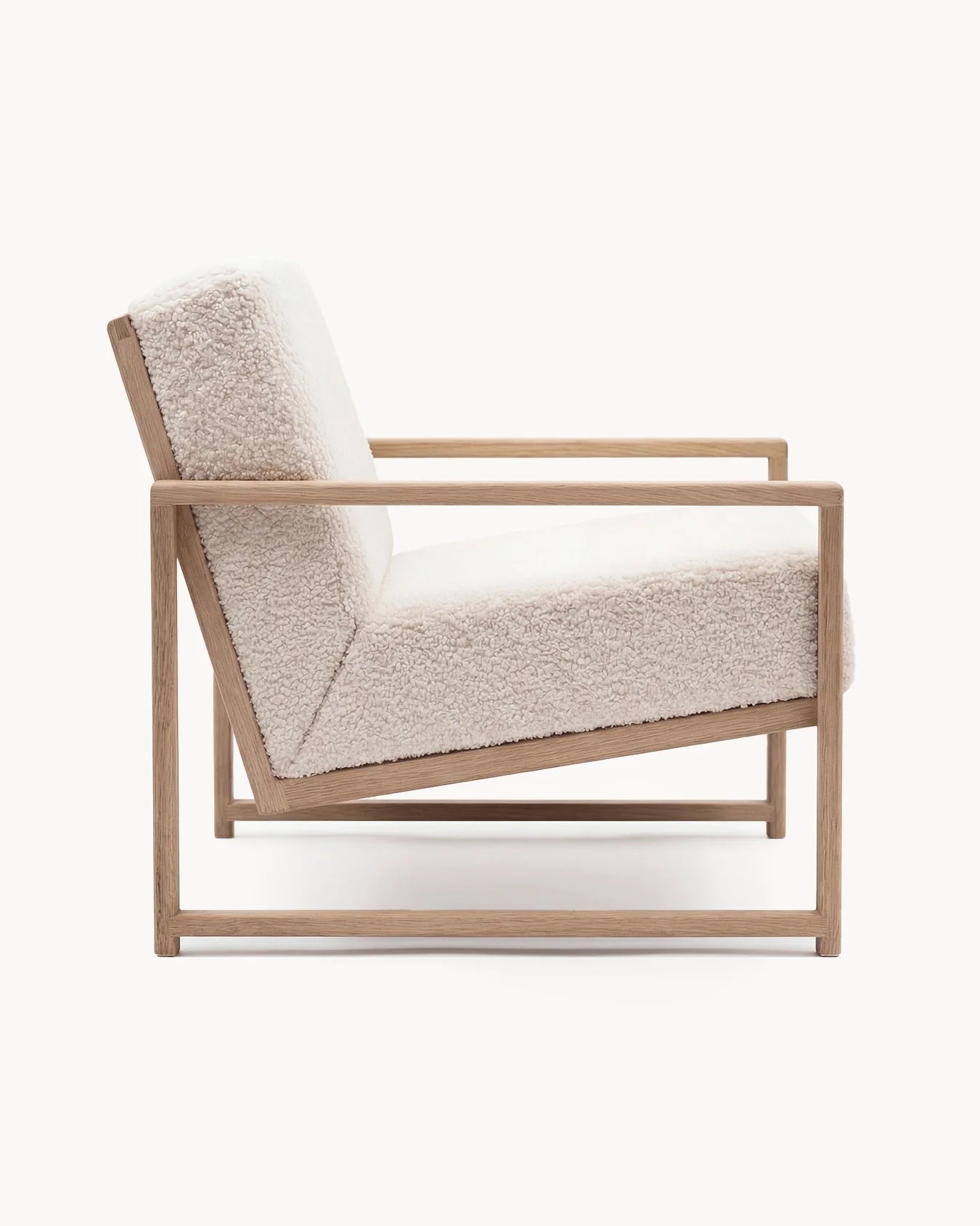 by Crea® Sessel EINAR Eichenrahmen Elfenbein Bouclé Kissen