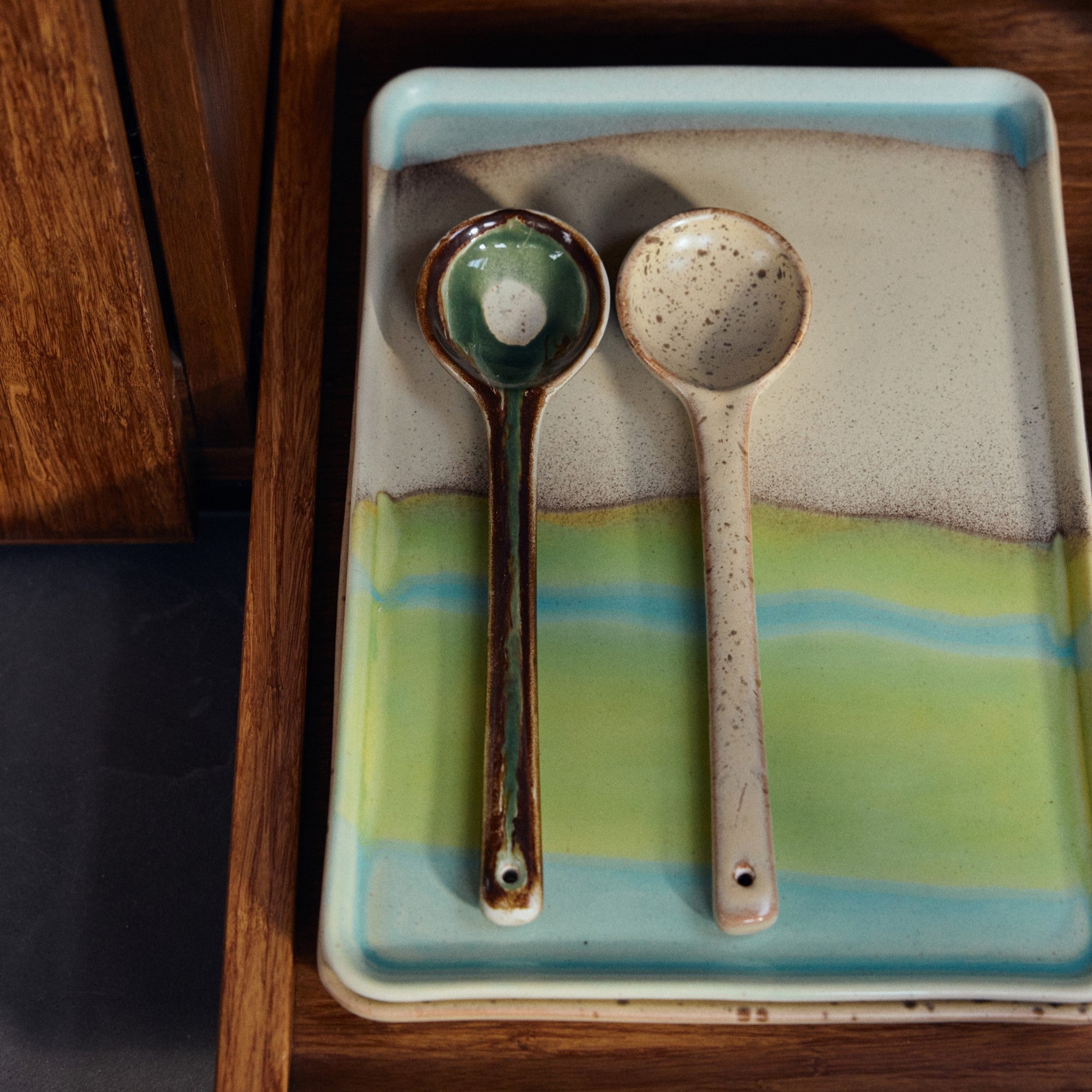 HKliving Platte GLINT 70s Ceramic bunt | 22,5x33x2cm - Sir Henrys