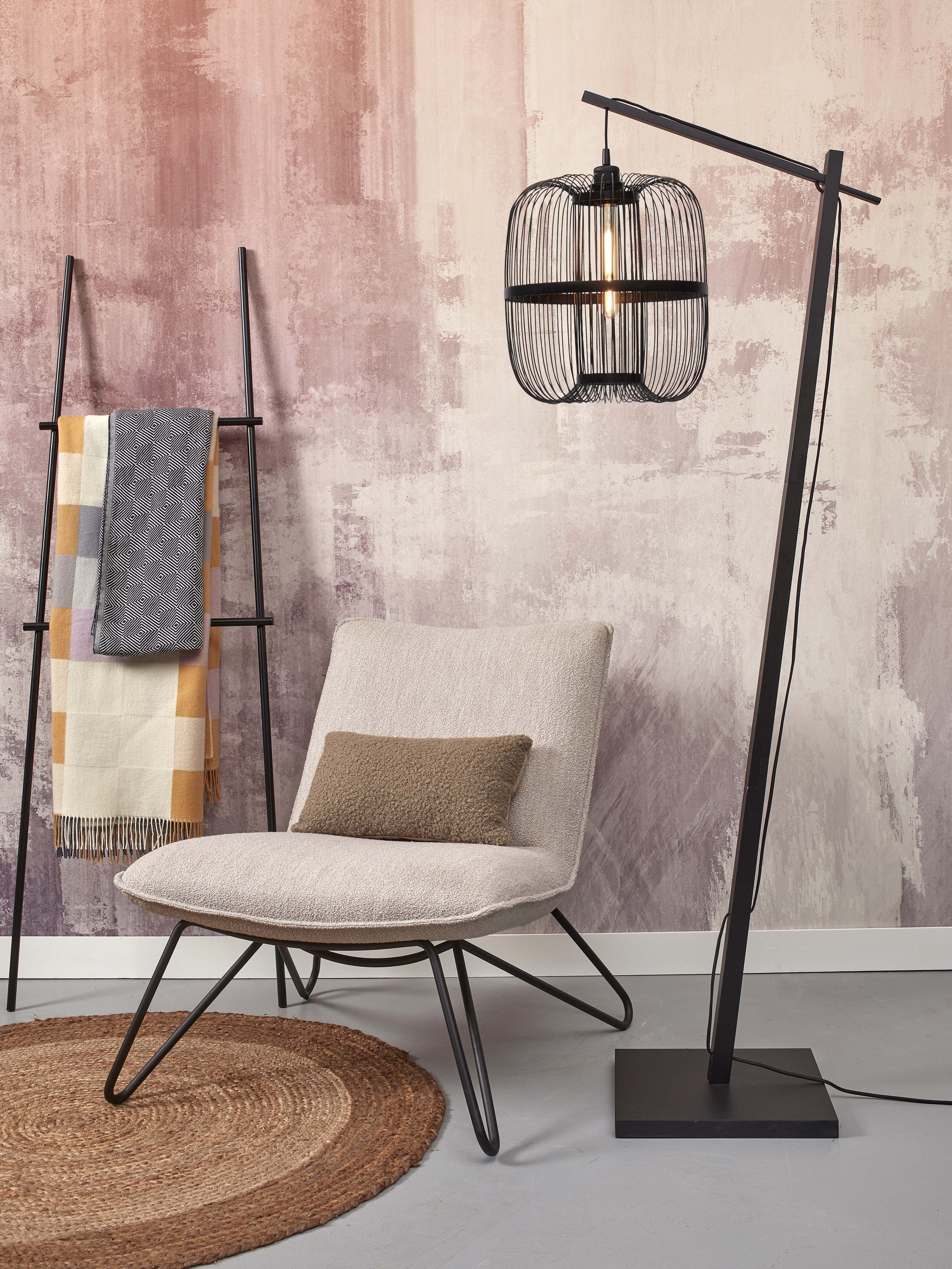 Good&Mojo Stehlampe HOKKAIDO schwarz | 63x36x176cm