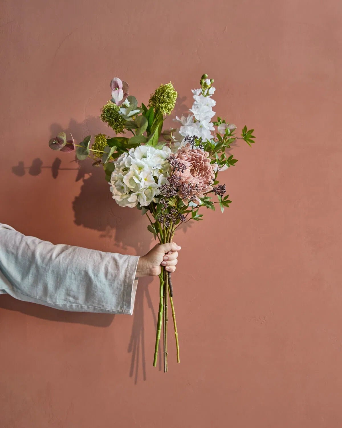 House Doctor Blumenstrauß WILD CREAM Kunstblume bunt | 48x82cm - Sir Henrys