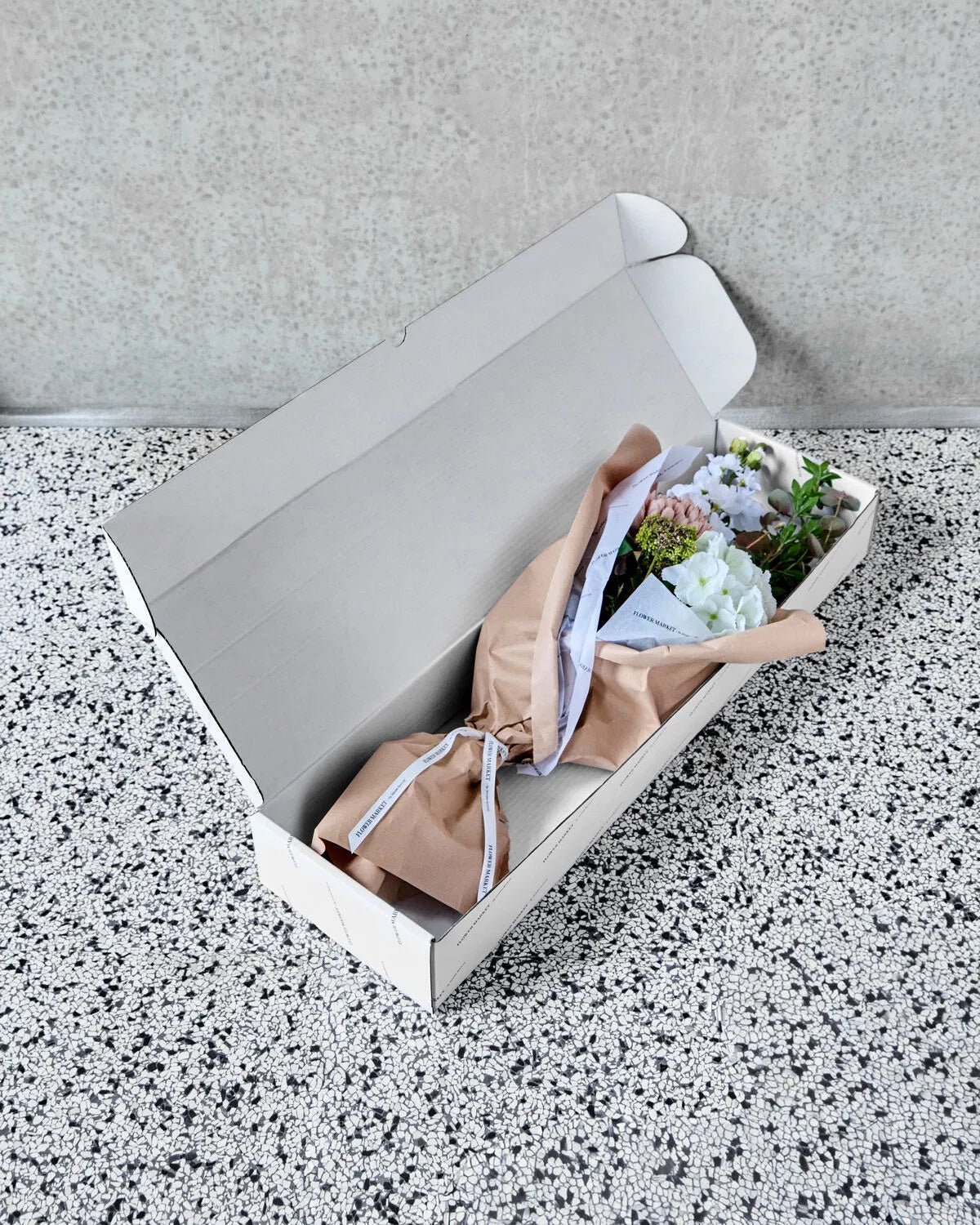 House Doctor Blumenstrauß WILD CREAM Kunstblume bunt | 48x82cm - Sir Henrys