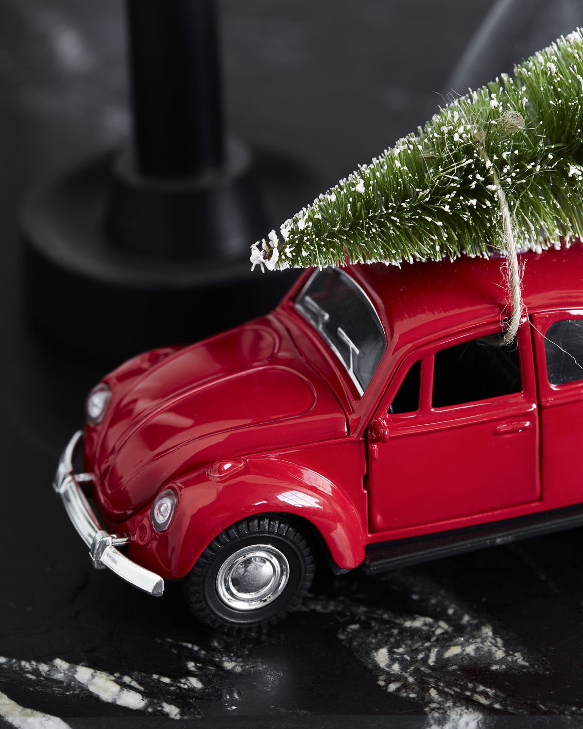 House Doctor Dekoration XMAS CAR rot | 12,5x5x8cm - Sir Henrys