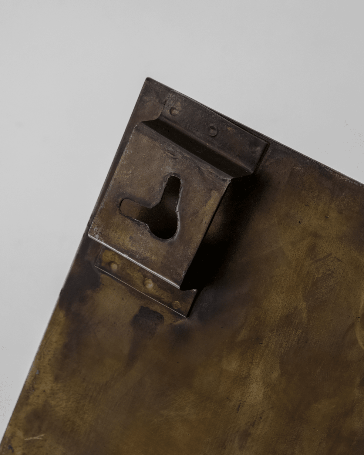 House Doctor Tafel NEMA antikbraun - Sir Henrys