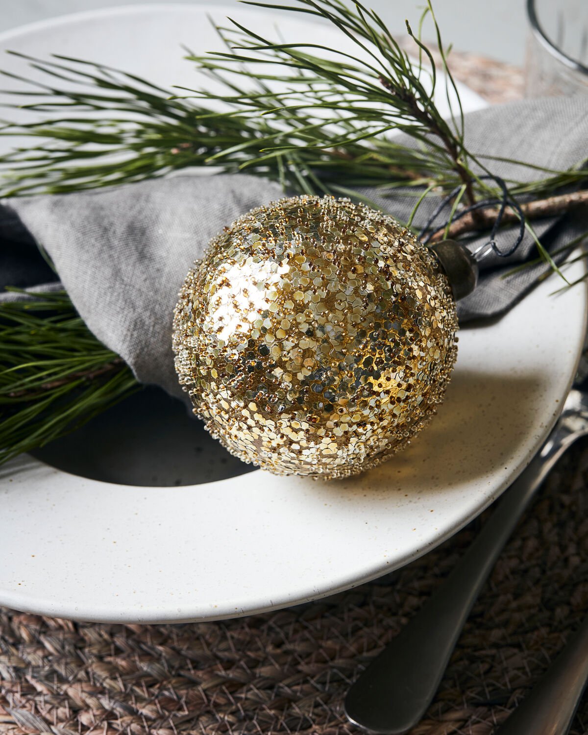 House Doctor Weihnachtskugel CHOSEN gold 4er Set | Ø 8cm - Sir Henrys