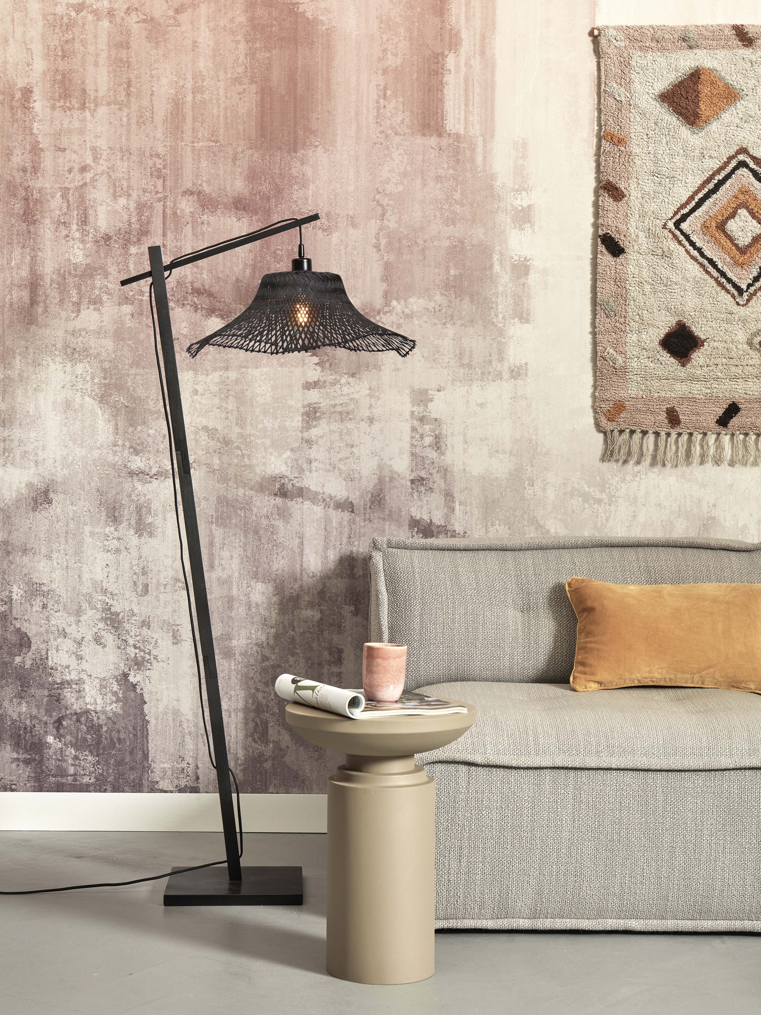 Good&Mojo Stehlampe IBIZA schwarz | 77x50x150cm
