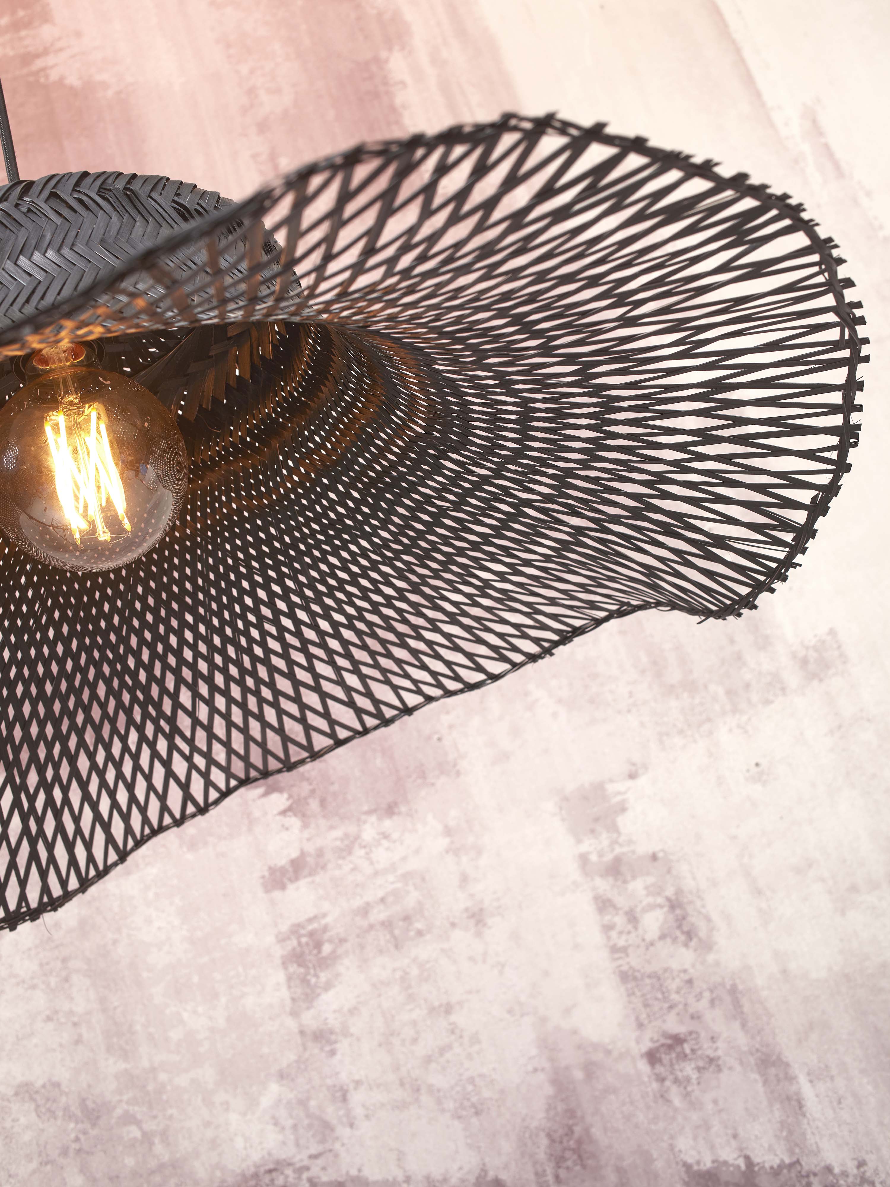 Good&Mojo Stehlampe IBIZA schwarz | 77x50x150cm