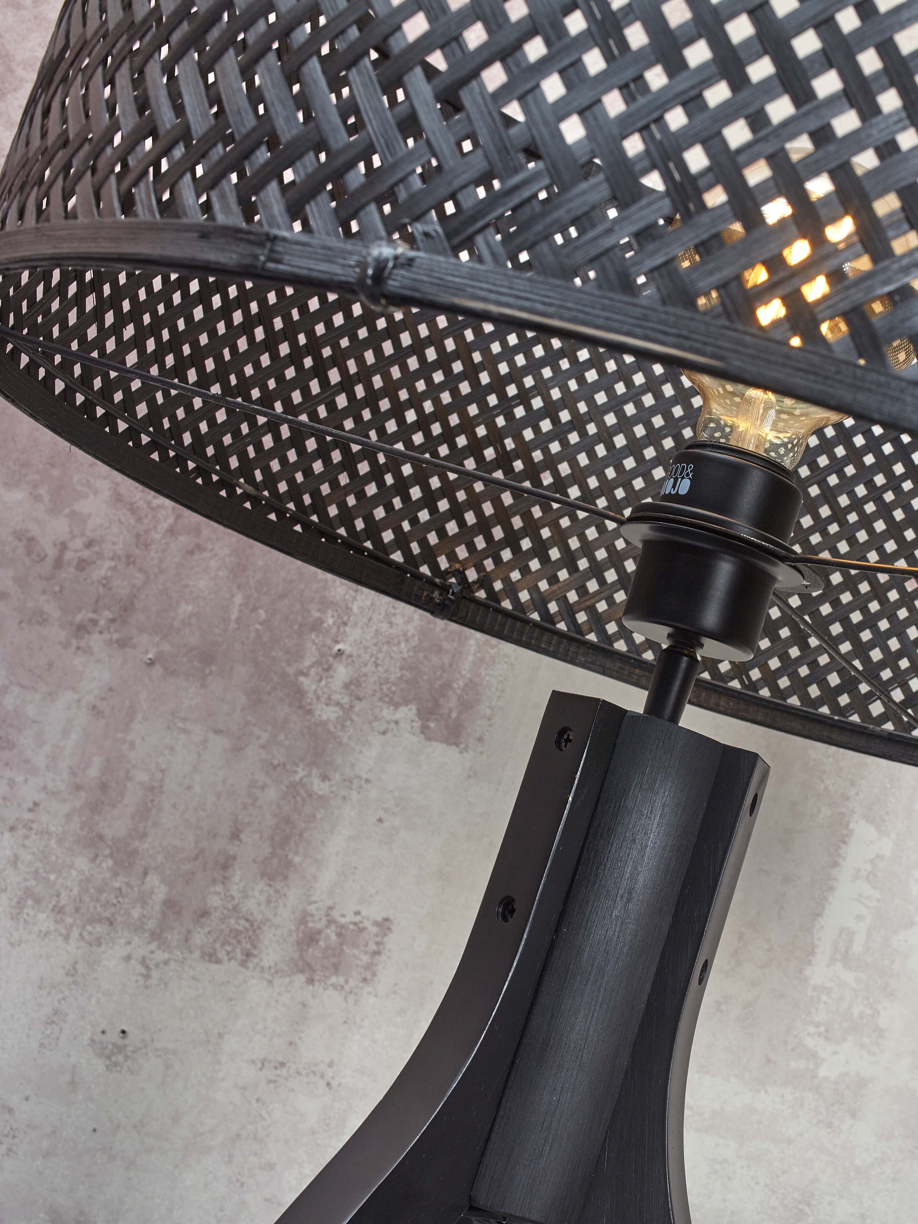 Good&Mojo Stehlampe JAVA schwarz | 50x50x145cm