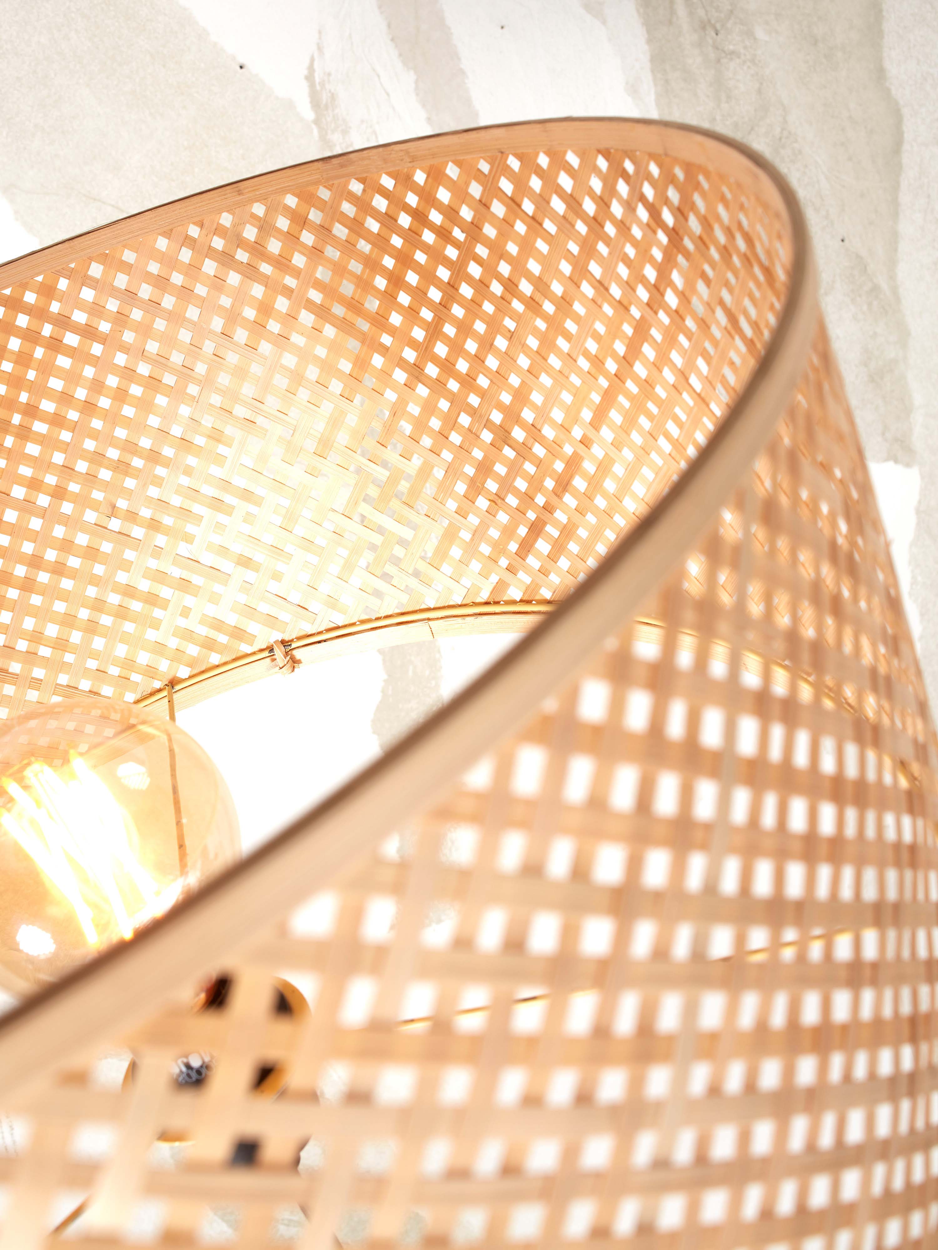 Good&Mojo Stehlampe JAVA braun | 32x32x128cm