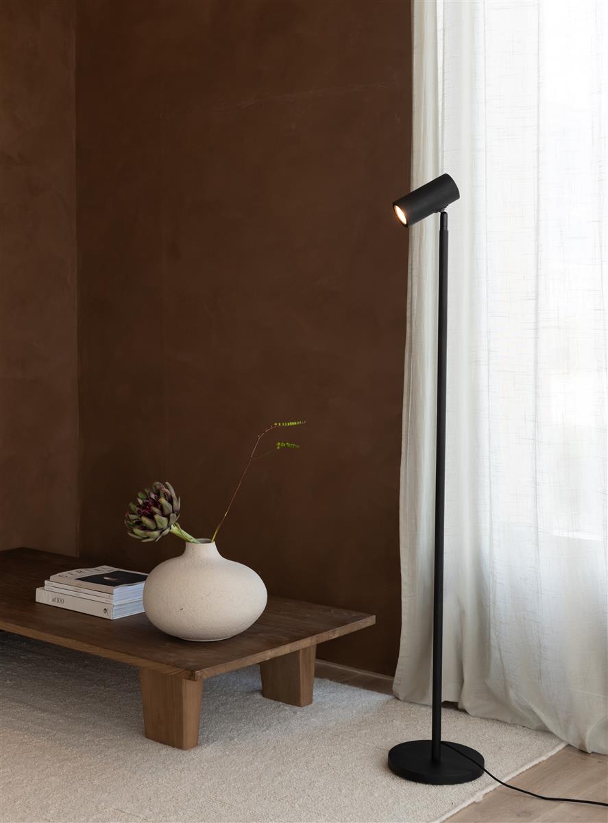 Good&Mojo Stehlampe JAVA schwarz | 141x23x141cm
