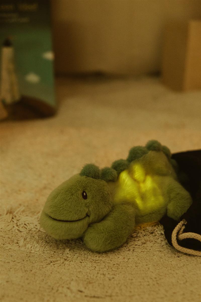 AP Junior Nachtlicht & Kuscheltier DINO JEROOM grün | 26x15x11cm