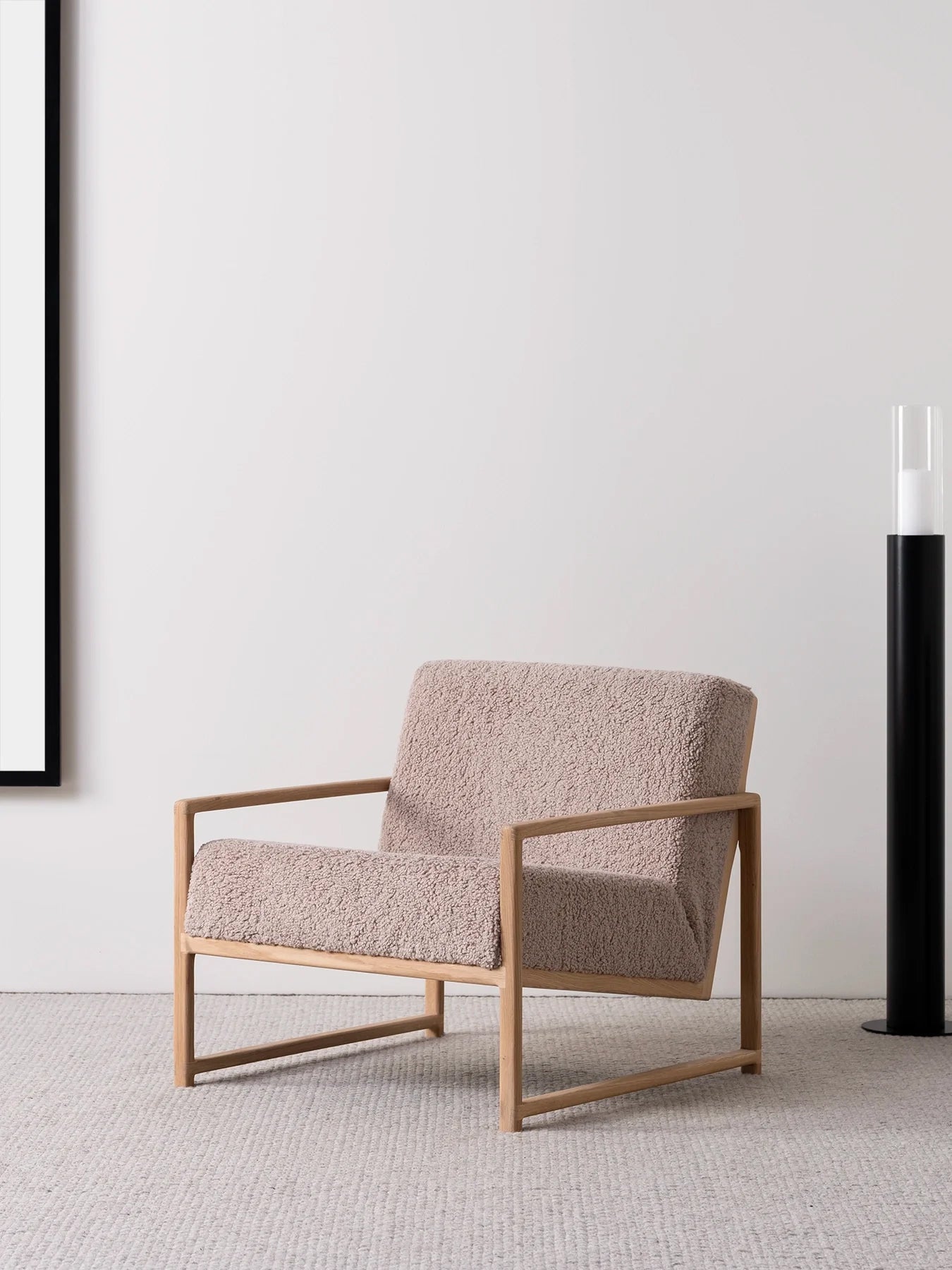 by Crea® Sessel EINAR Eichenrahmen Greige Bouclé-Kissen