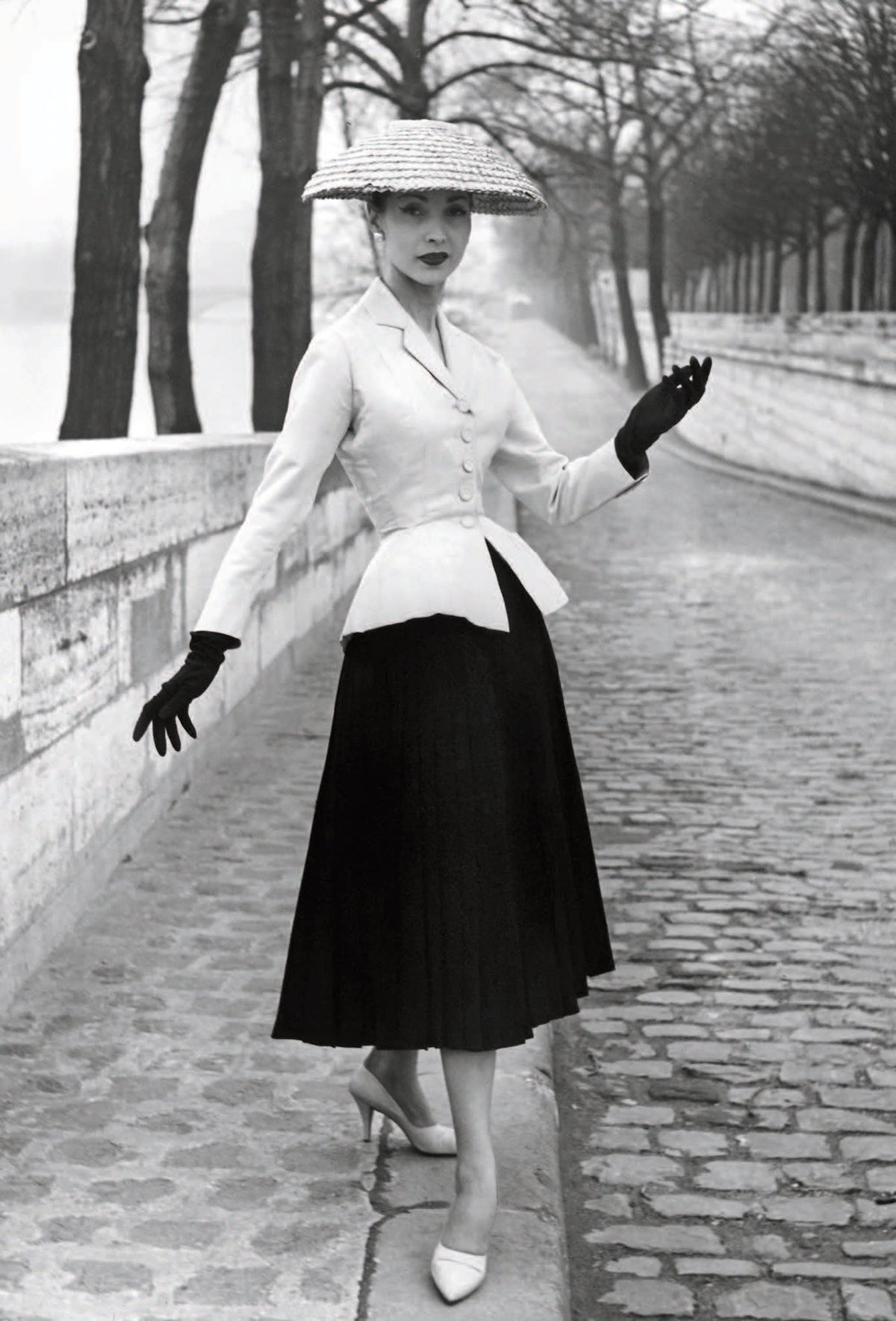New Mags Buch LITTLE BOOK OF DIOR | 13x1,8x18,5cm