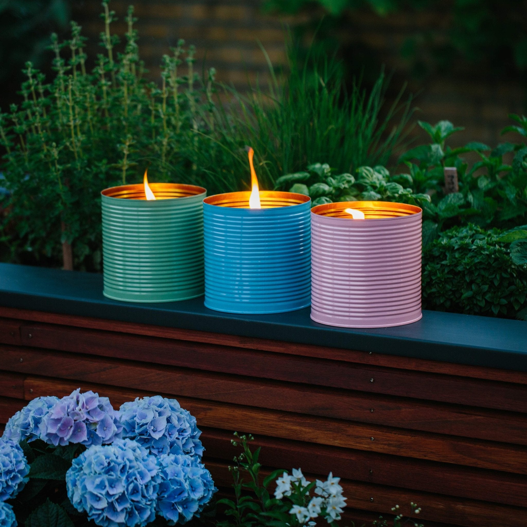 Living by Heart Outdoor Candle Kerze HELLBLAU | Ø 10x15cm - Sir Henrys