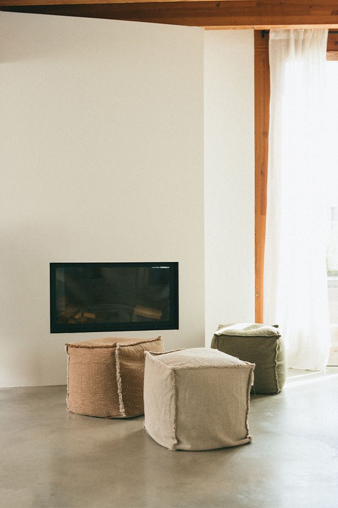 Lorena Canals Handgewebter Pouf Beige | 45x45cm - Sir Henrys