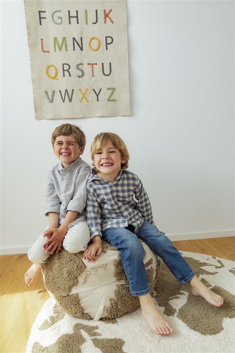 Lorena Canals RugCycled waschbarer Teppich WELTKARTE | 120x120cm - Sir Henrys