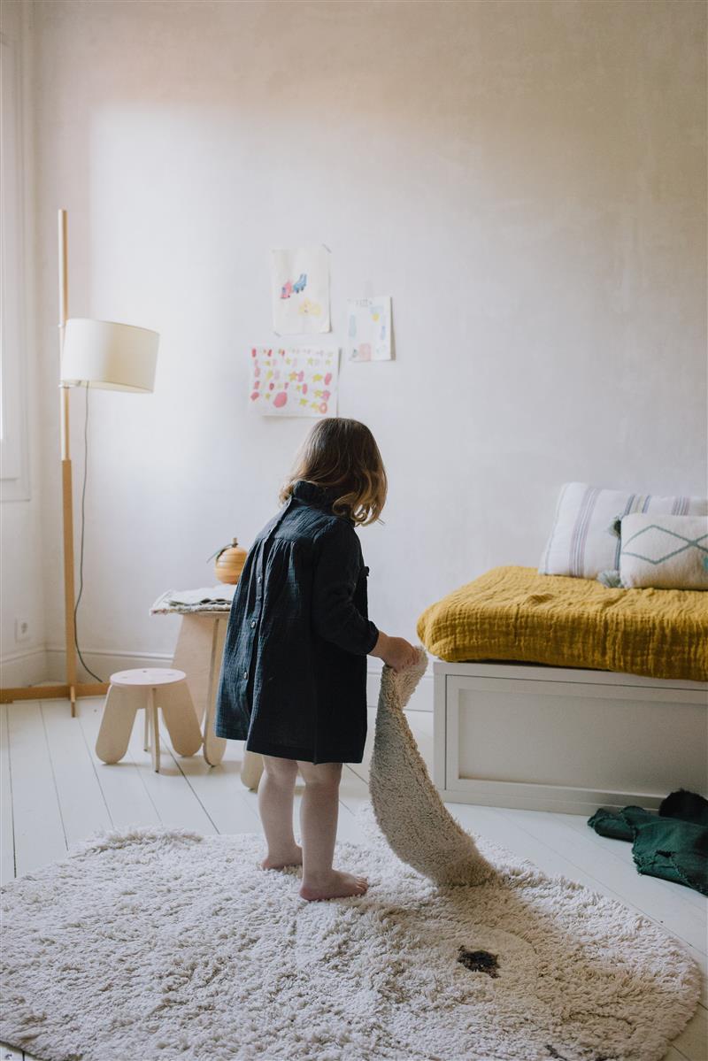 Lorena Canals waschbarer Tierteppich HASE | 130x135cm - Sir Henrys