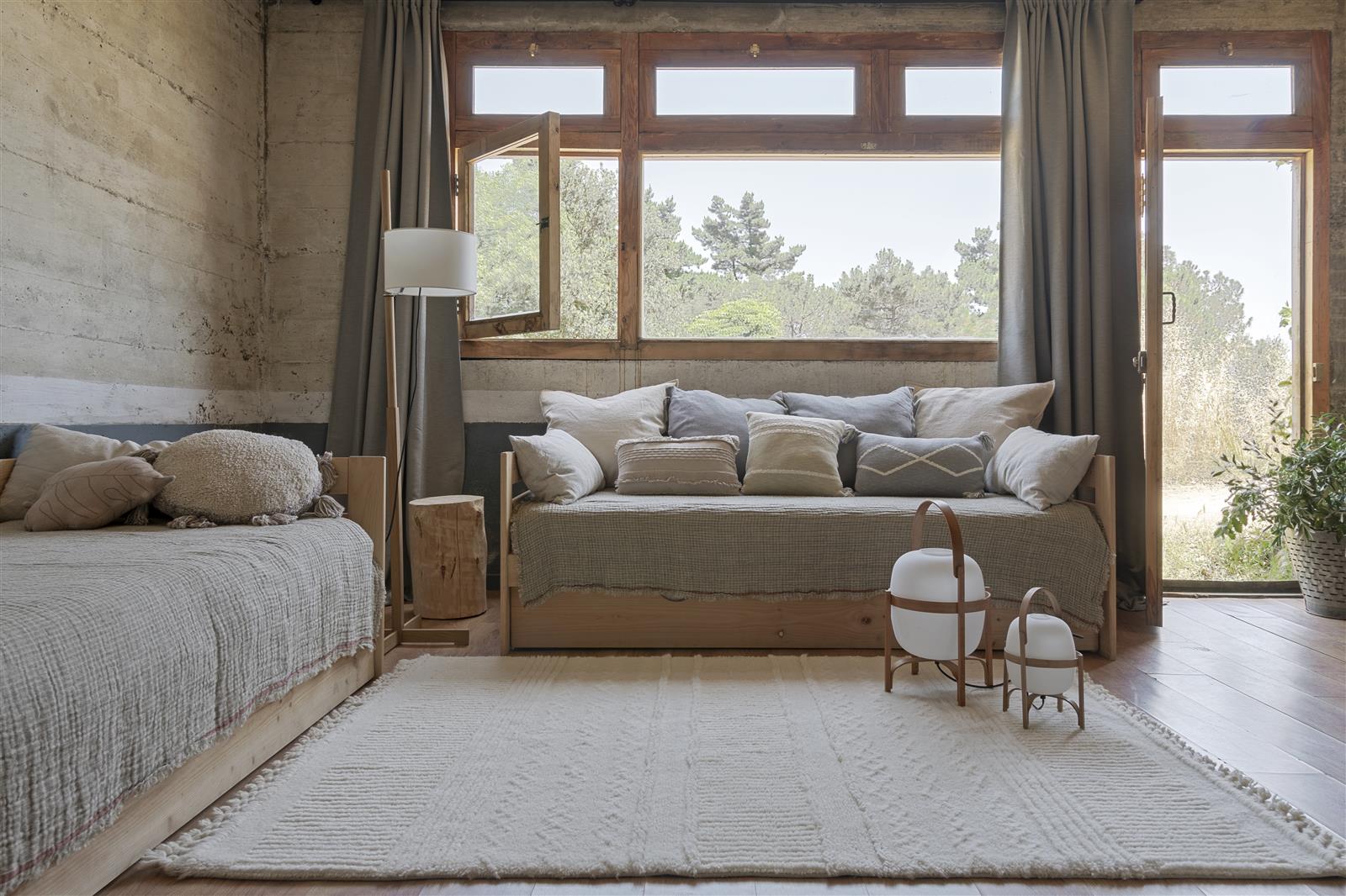 Lorena Canals Wollteppich ARI weiß | 200x140cm - Sir Henrys