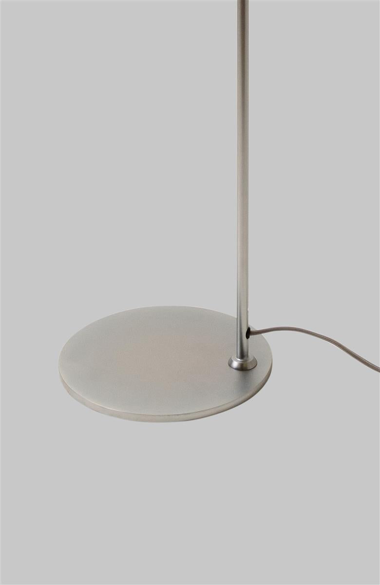 It's about RoMi Stehlampe MONTREUX nickeloberfläche | 22x22x134cm