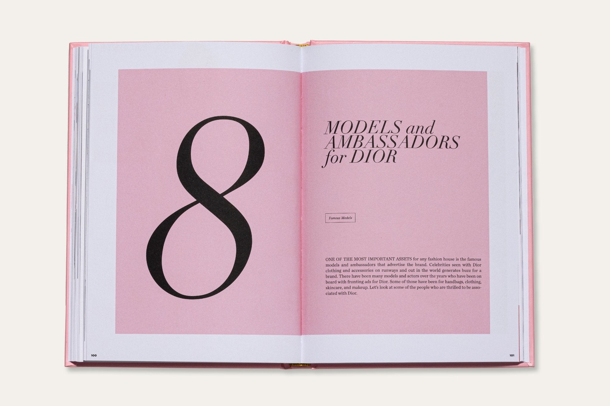 New Mags Buch THE ESSENCE OF DIOR | 22x15x2 cm - Sir Henrys