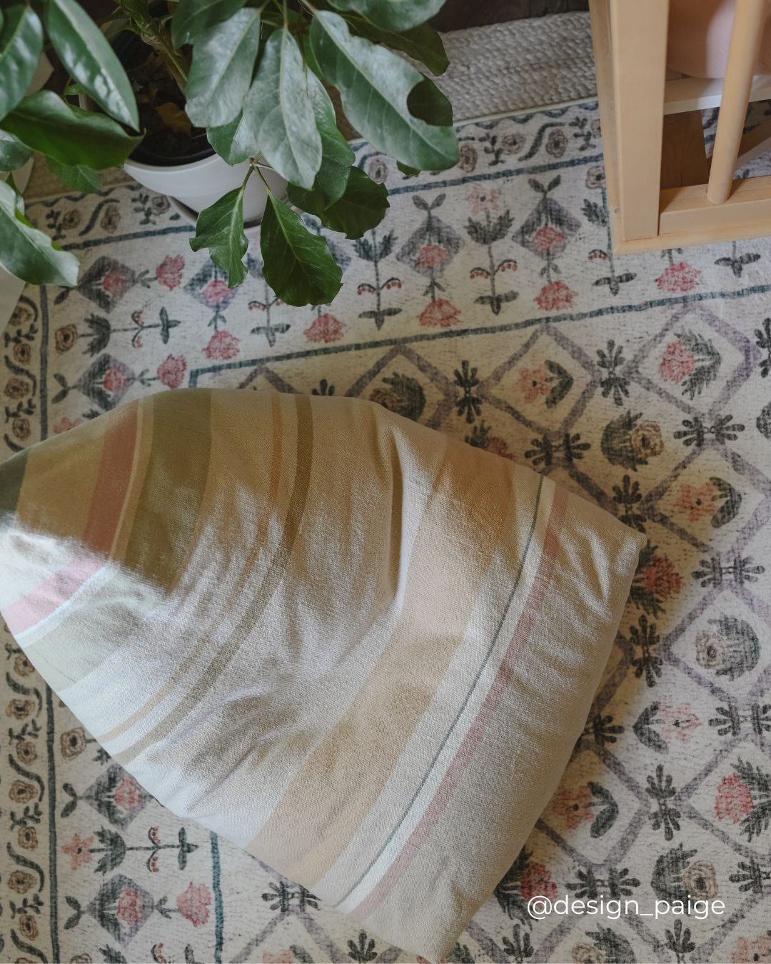 Lorena Canals Pouf CLEO | 85x55cm