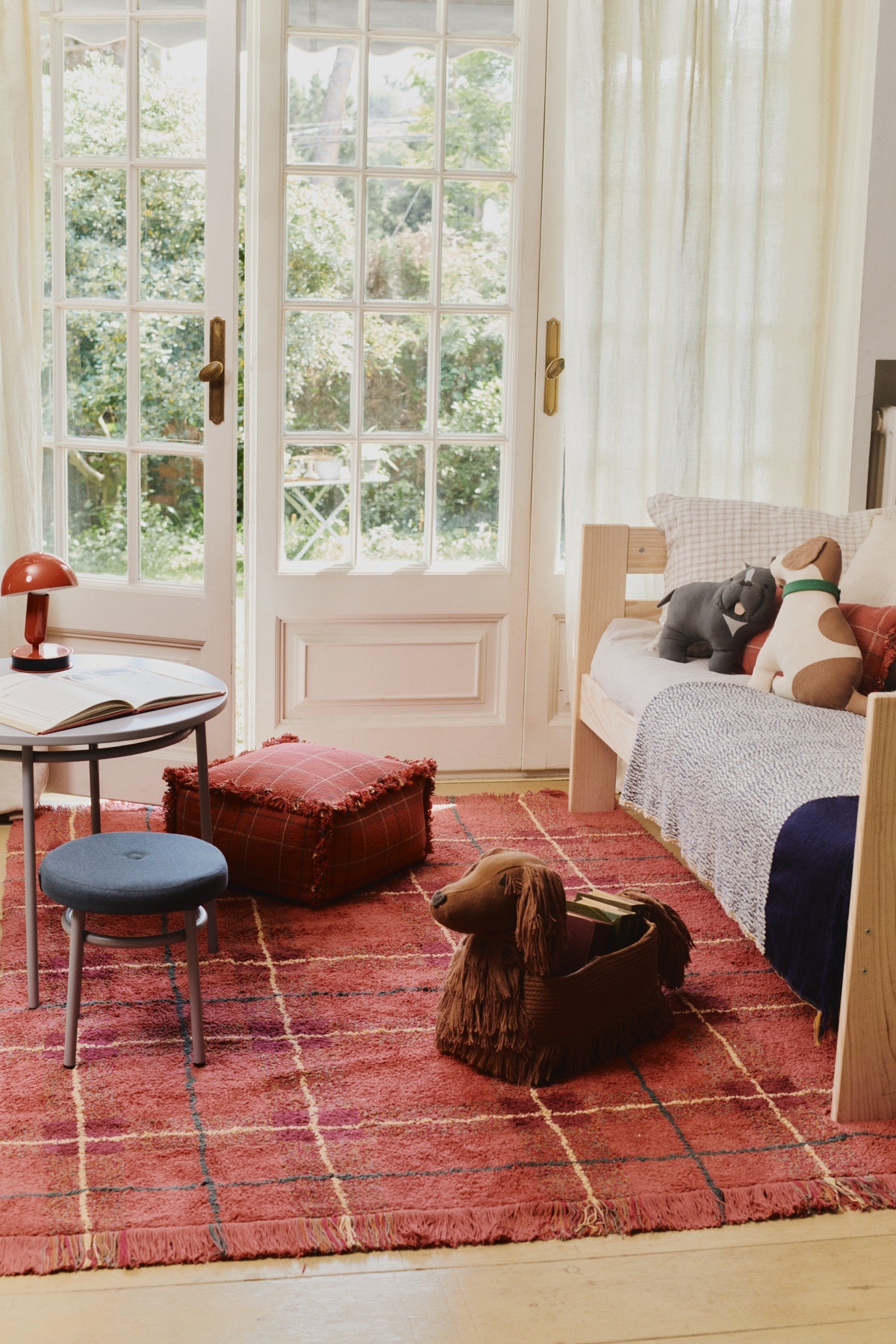 Lorena Canals Pouf HANDLOOM Mapple Rot | 40x40cm