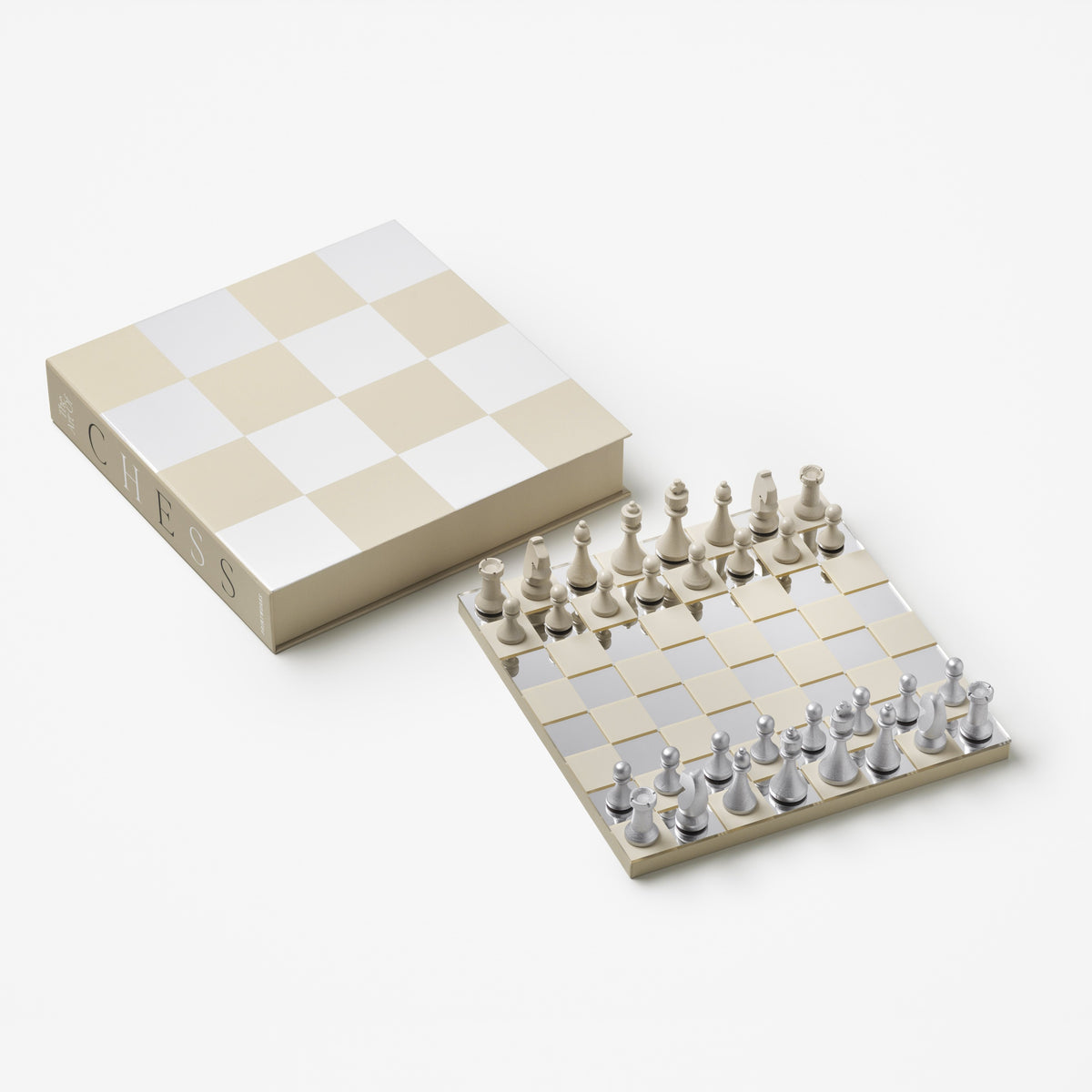 PRINTWORKS Brettspiel CLASSIC - ART OF CHESS beige silber | 28x28x4,5cm