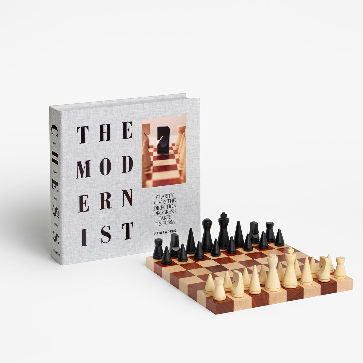 PRINTWORKS Brettspiel WOOD CHESS - THE MODERNIST hellgrau | 30x30,5x6,5cm