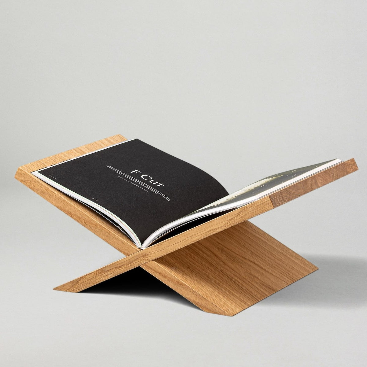 New Mags Buchständer REST - Oak | 34x15x24cm