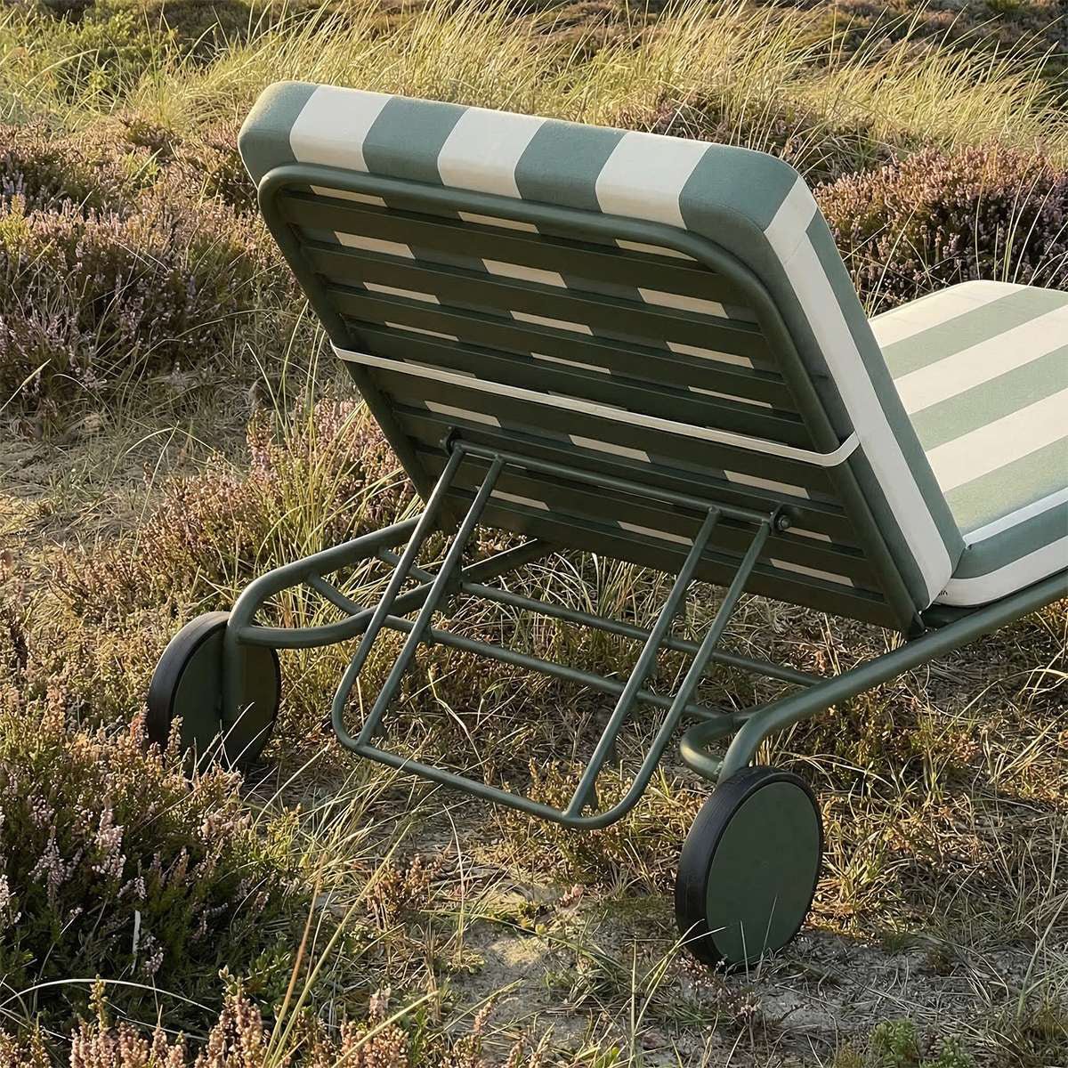 SACKit Mollis Sunbed | 198x81x37cm - Sir Henrys