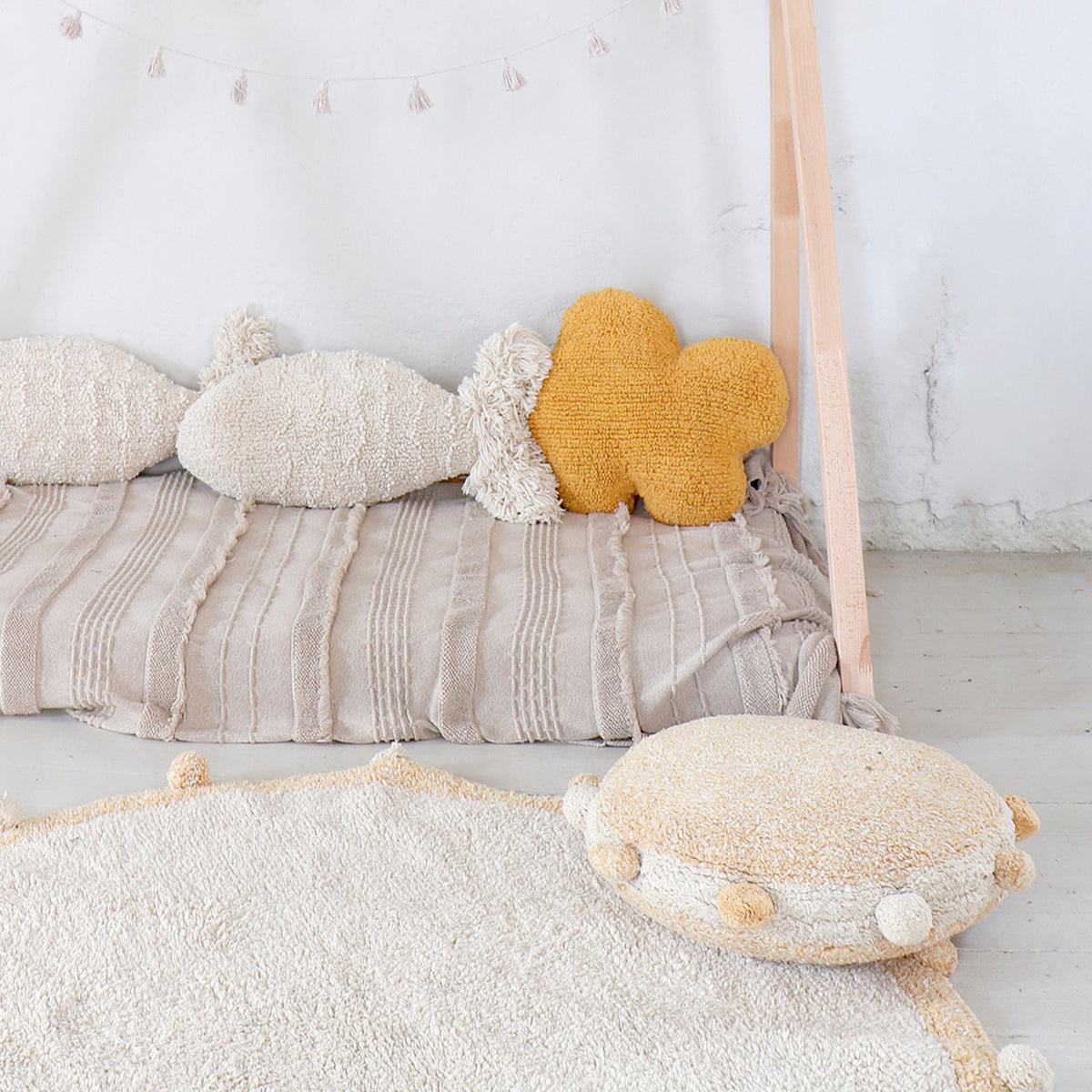 Lorena Canals Sitzkissen BUBBLY beige natur | Ø48cm