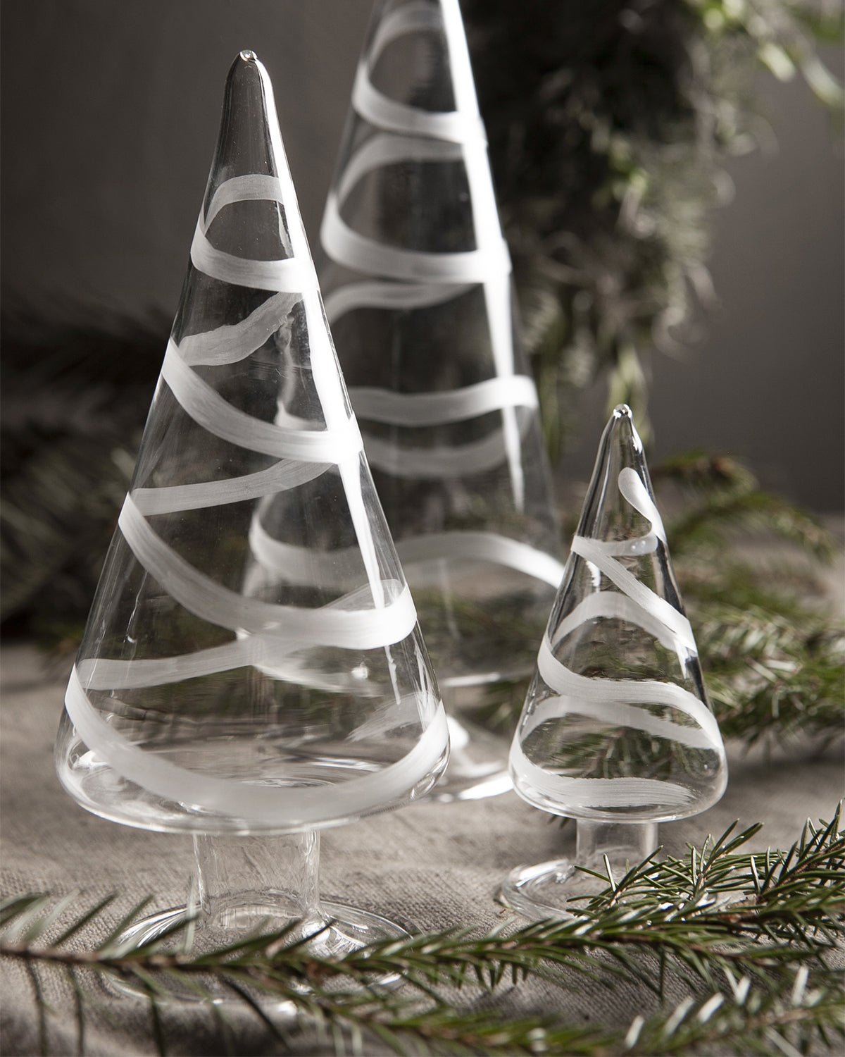 Storefactory Tannenbaum GRANBO M klar | 6x6x16cm - Sir Henrys