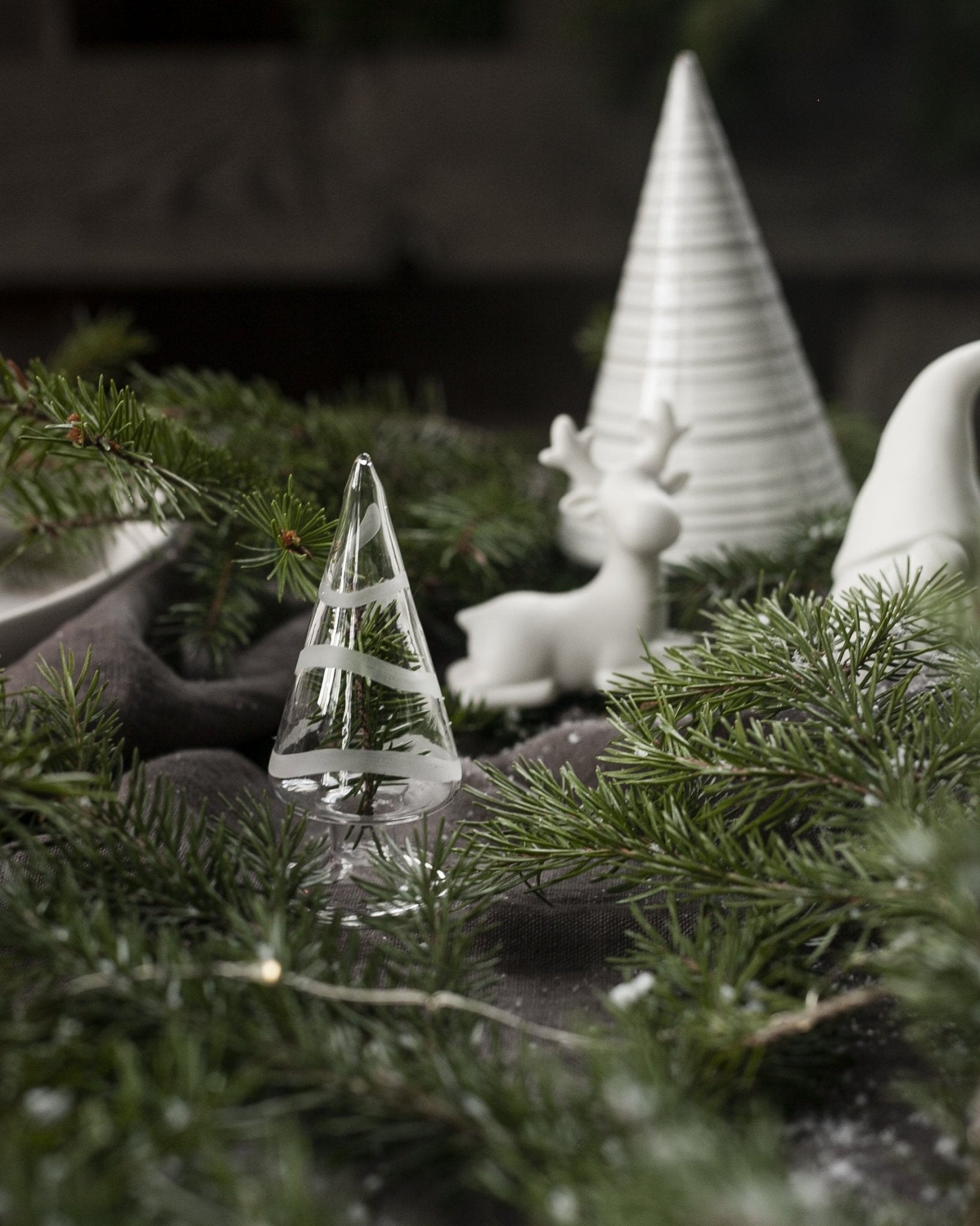 Storefactory Tannenbaum GRANBO S klar | 4x4x10cm - Sir Henrys