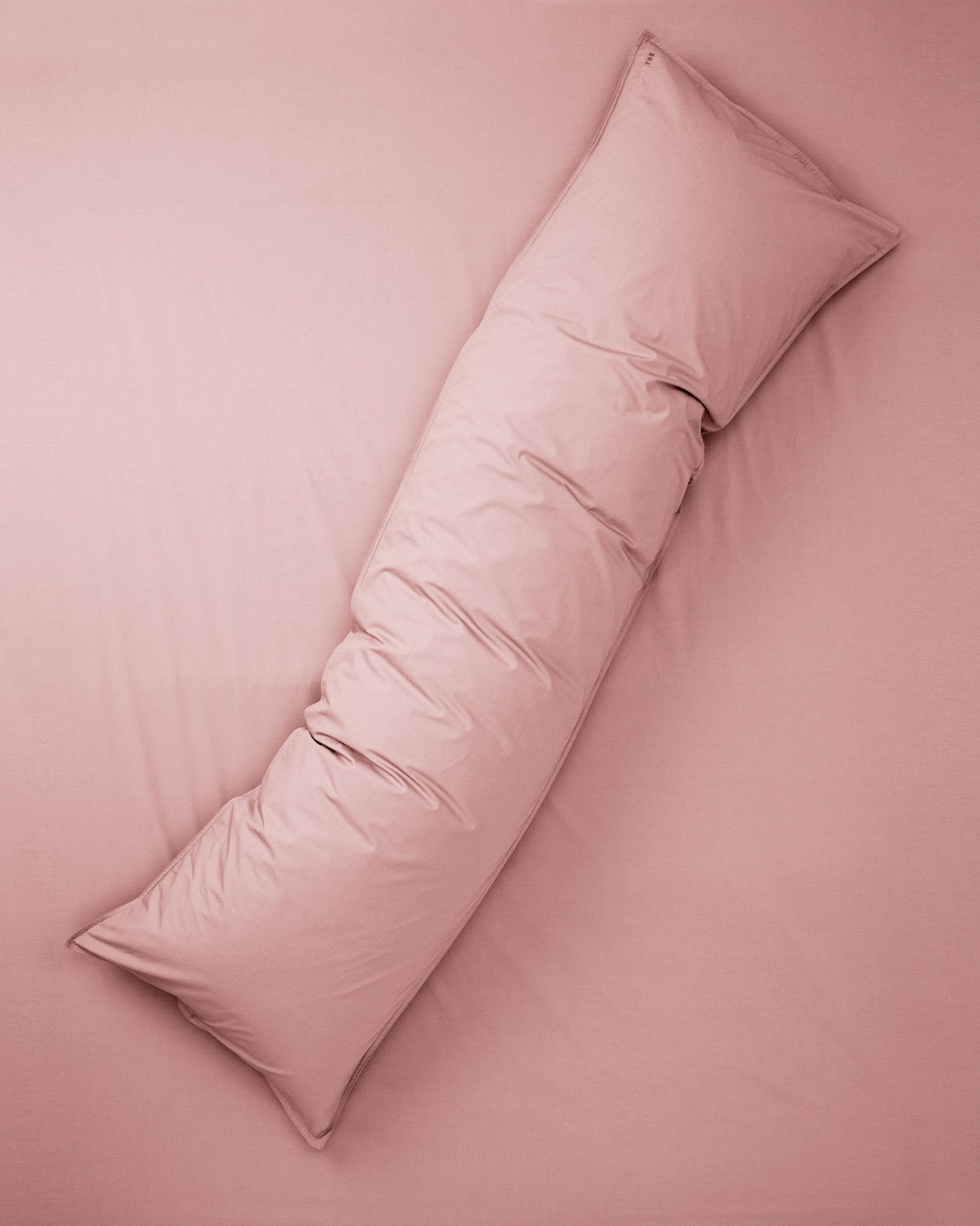 Suite702 Kissenbezug BEDMATE 180 DUSTY ROSE rosa | 50x180cm - Sir Henrys