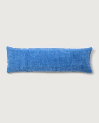 Suite702 Kissenhülle BEDMATE 160 Furry BRILLIANT BLUE blau | 50x160cm - Sir Henrys